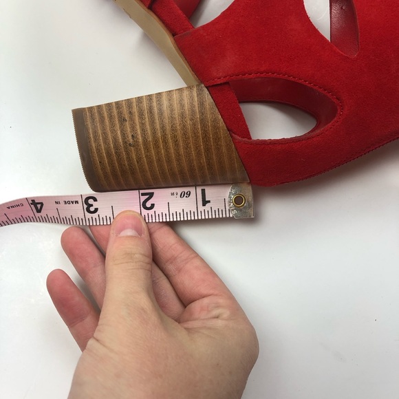 Marc Fisher QM Paradox lace up block heel in red - Picture 6 of 7